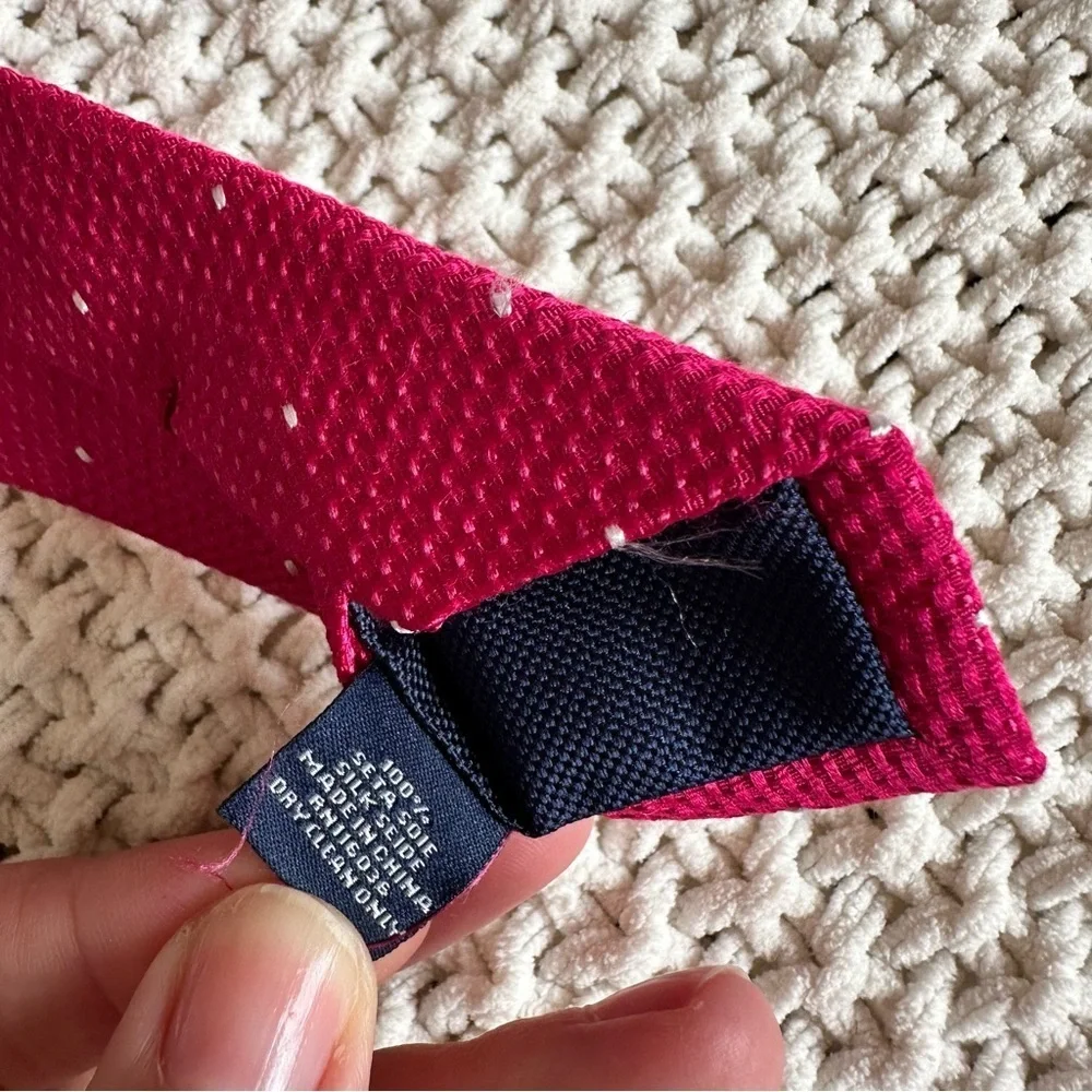 CHARLES TYRWHITT Spot Tie Pink & White Woven 100% Silk Tie Men’s London Trendy